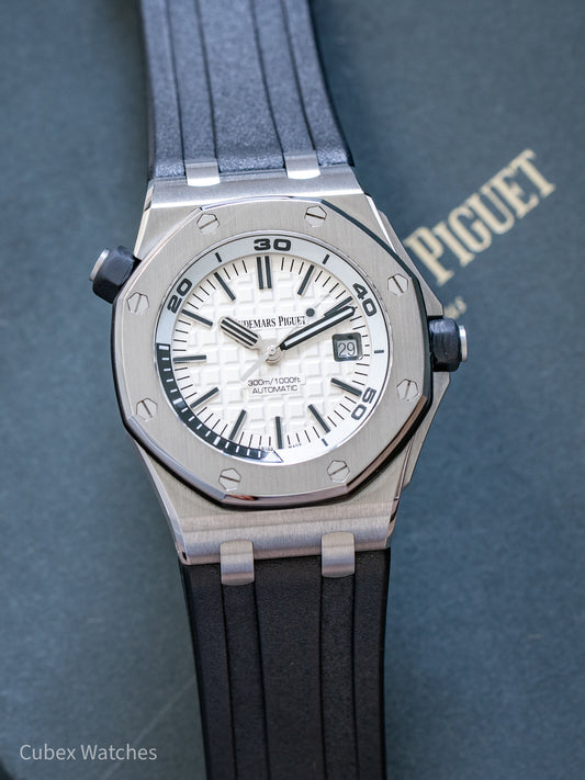 Audemars Piguet Royal Oak Offshore Diver 15710ST