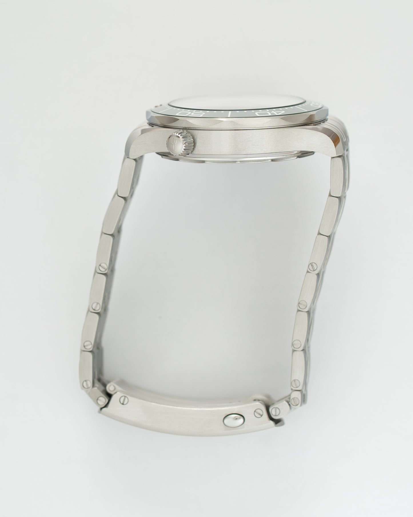 Omega Seamaster Diver 300M "Seaweed"