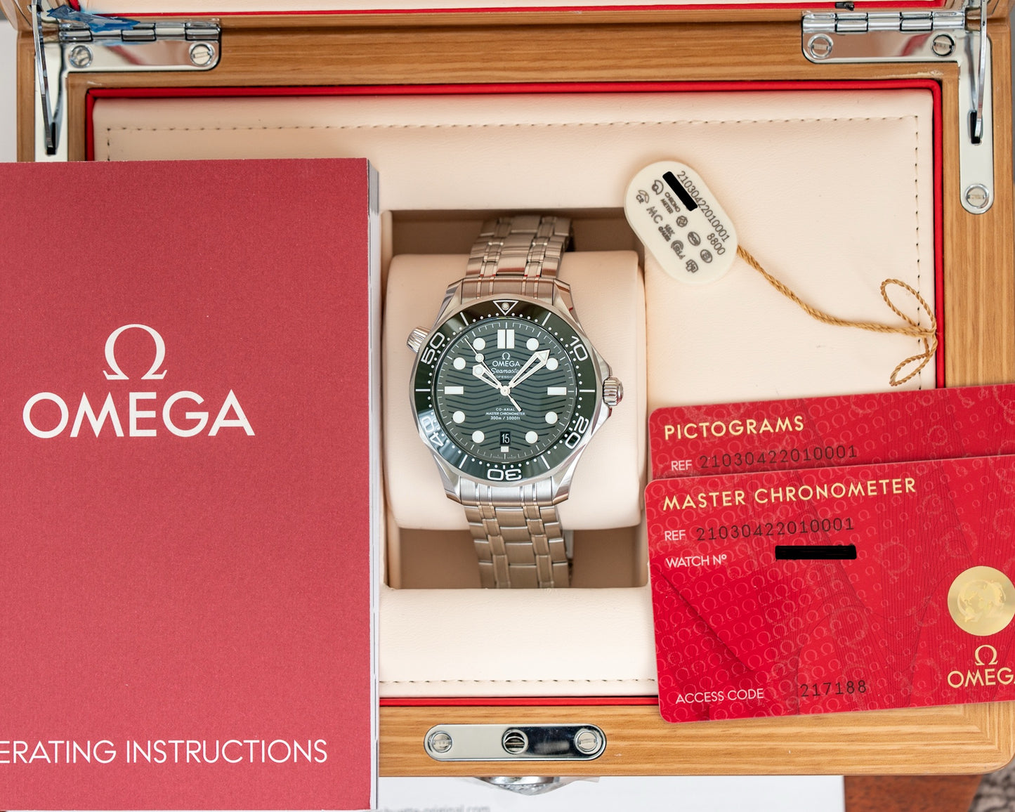 Omega Seamaster Diver 300M "Seaweed"