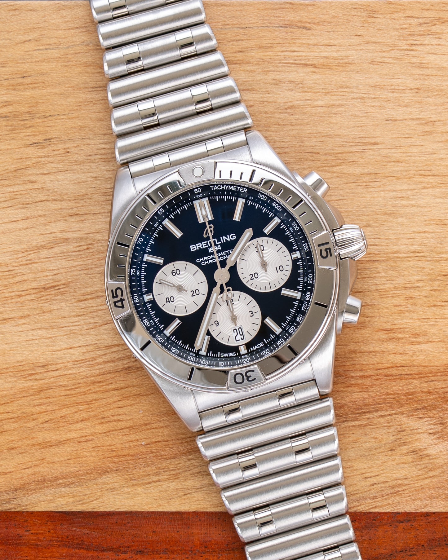 Breitling Chronomat B01 42 Japan edition