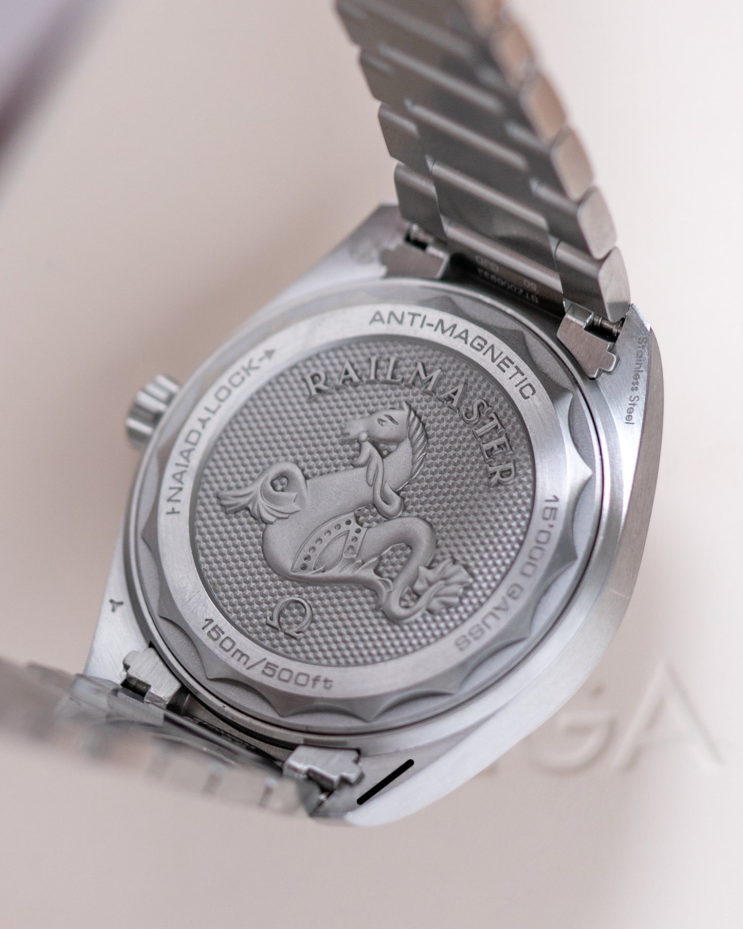 Omega Railmaster 220.10.40.20.06.001