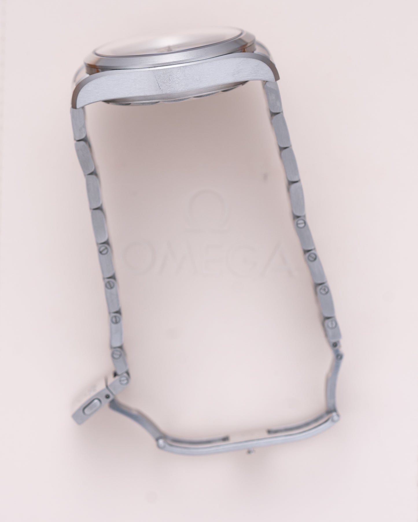 Omega Railmaster 220.10.40.20.06.001