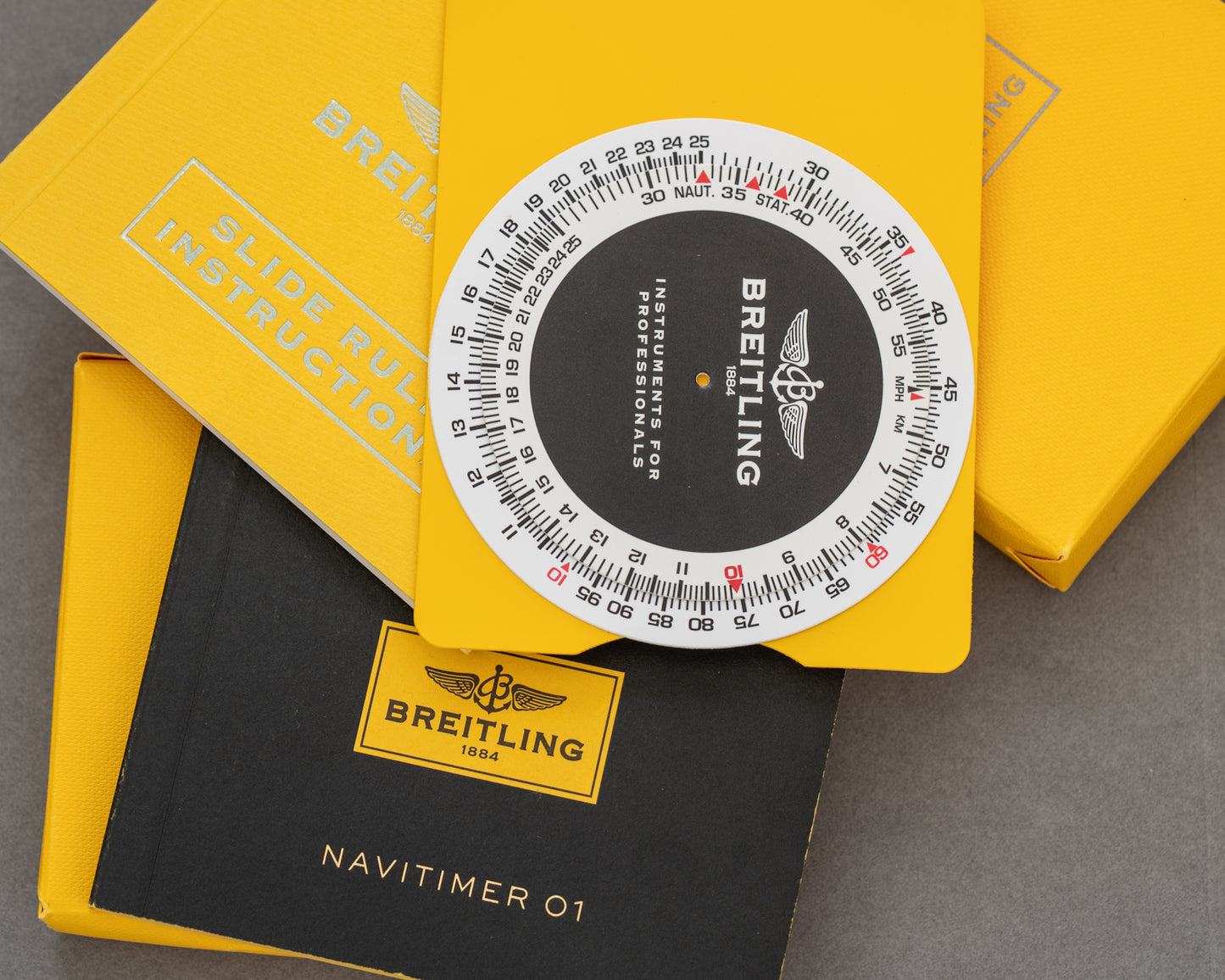 Breitling Navitimer 01 AB0120
