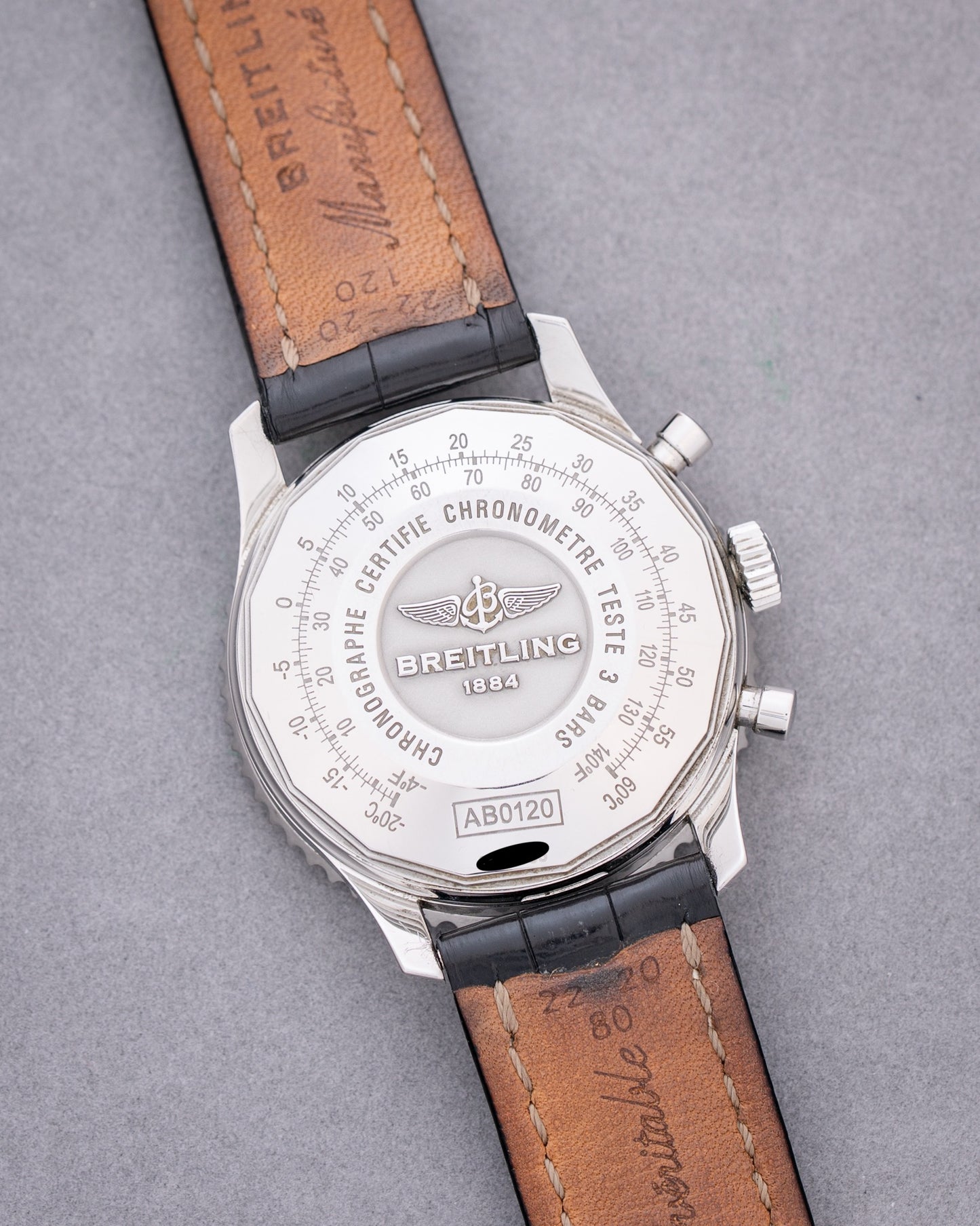 Breitling Navitimer 01 AB0120