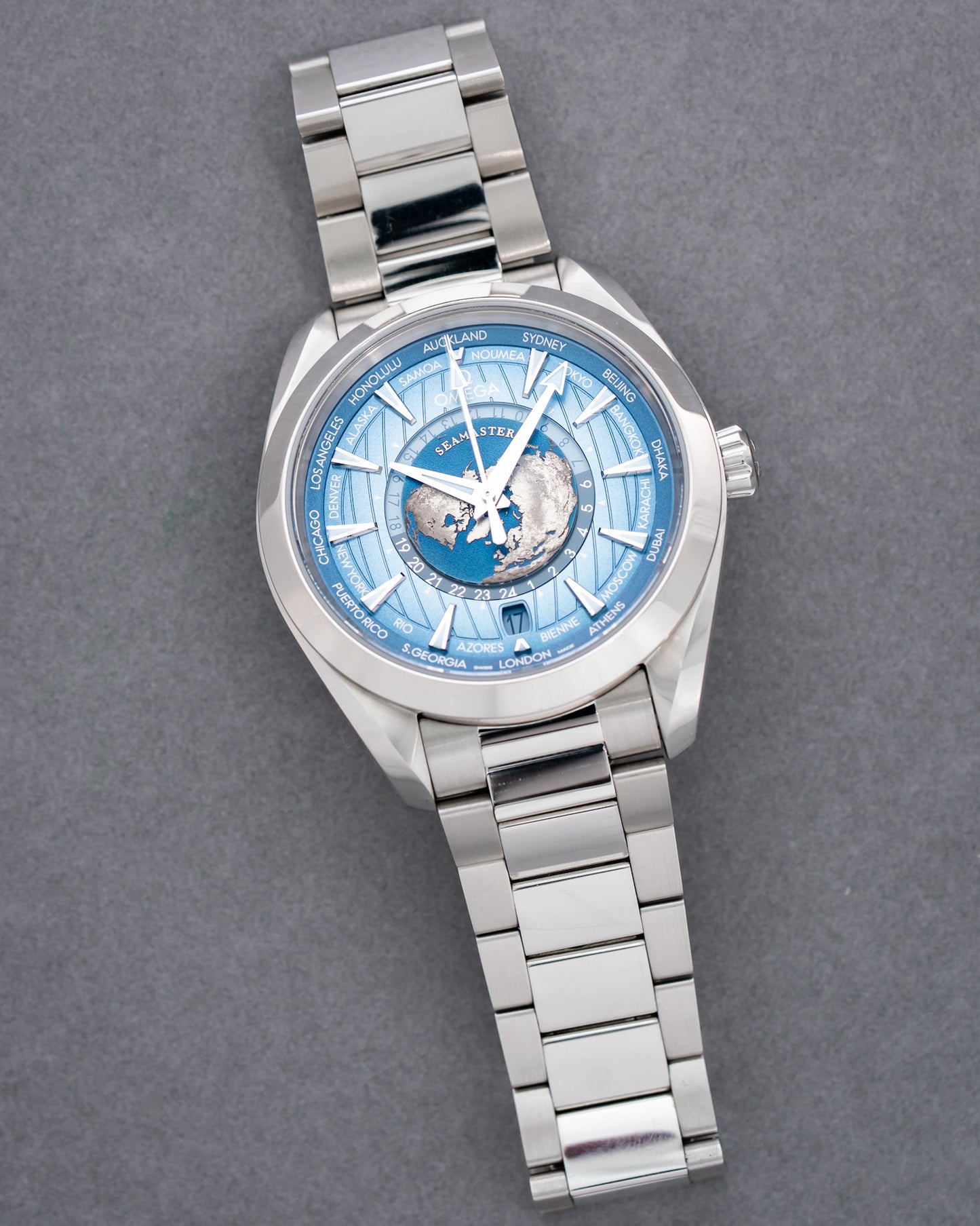 Omega Seamaster Aqua Terra Worldtimer Summer Blue