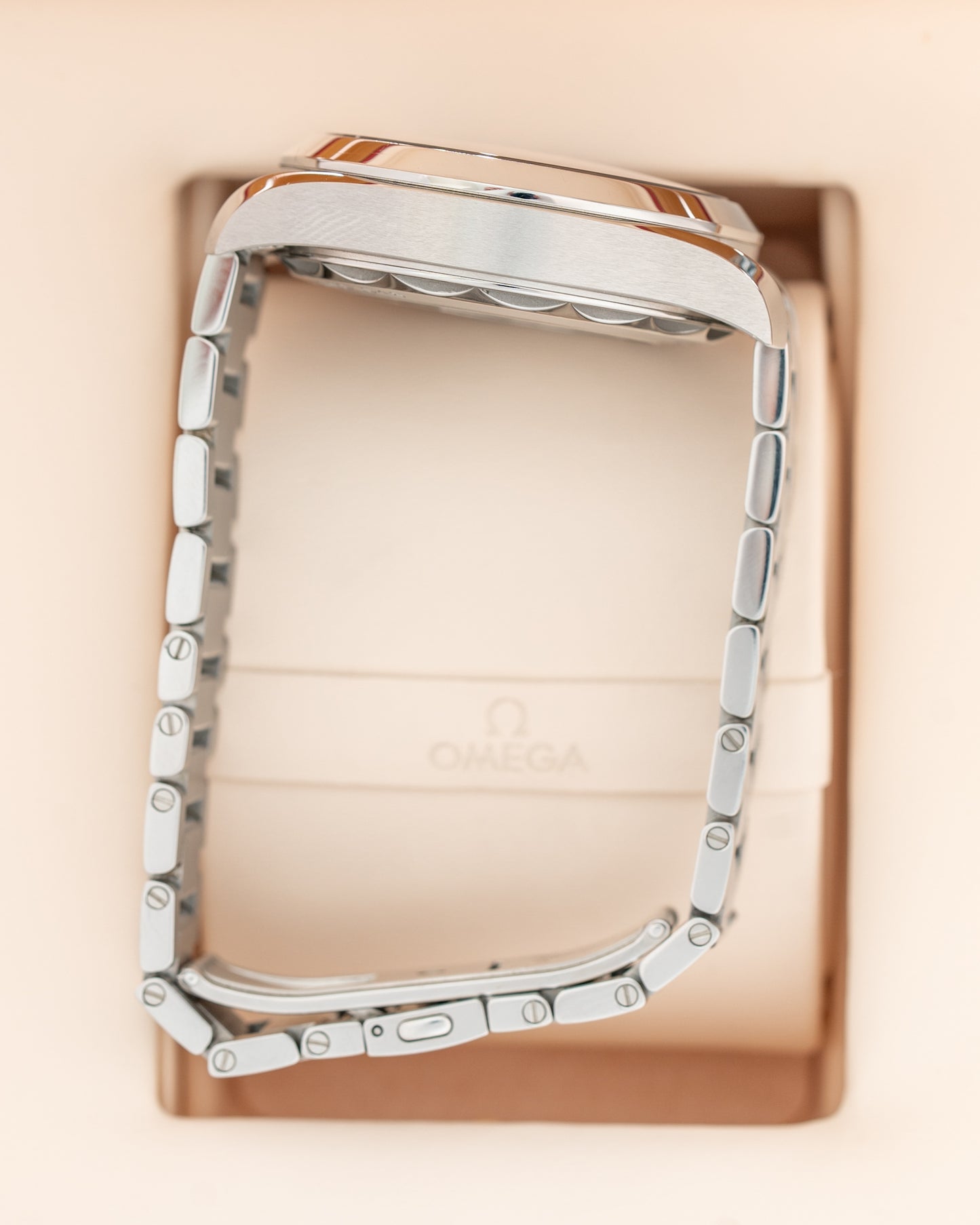 Omega Seamaster Aqua Terra Worldtimer Summer Blue