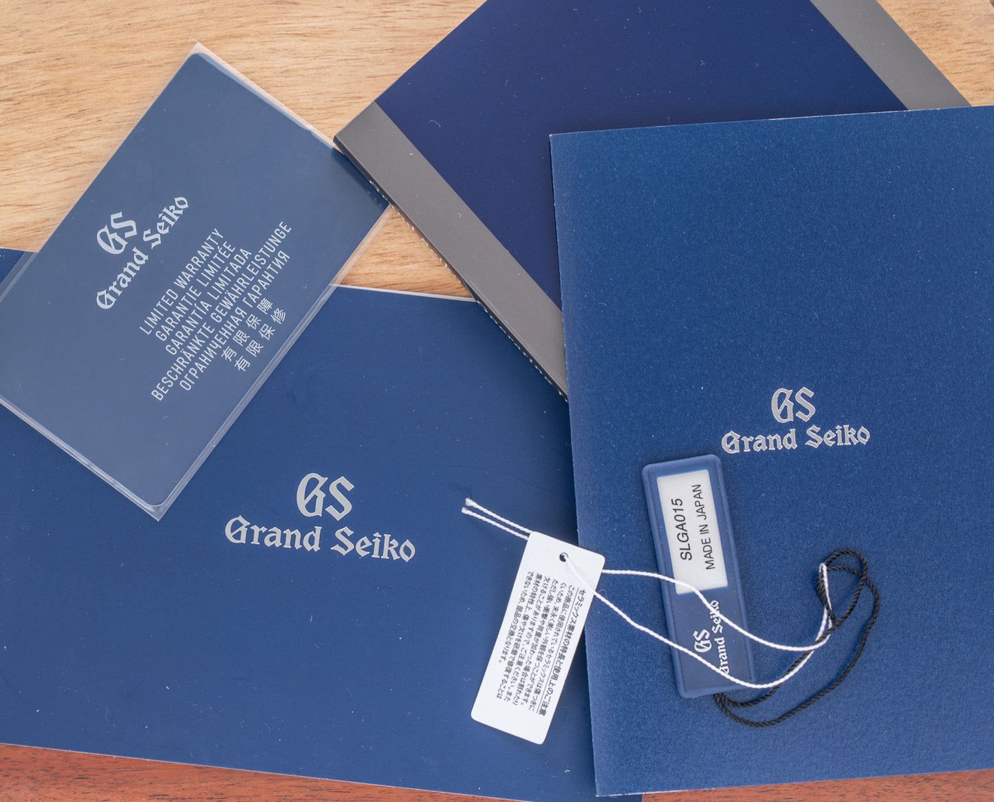 Grand Seiko Evolution 9 SLGA015 "Black Stream"