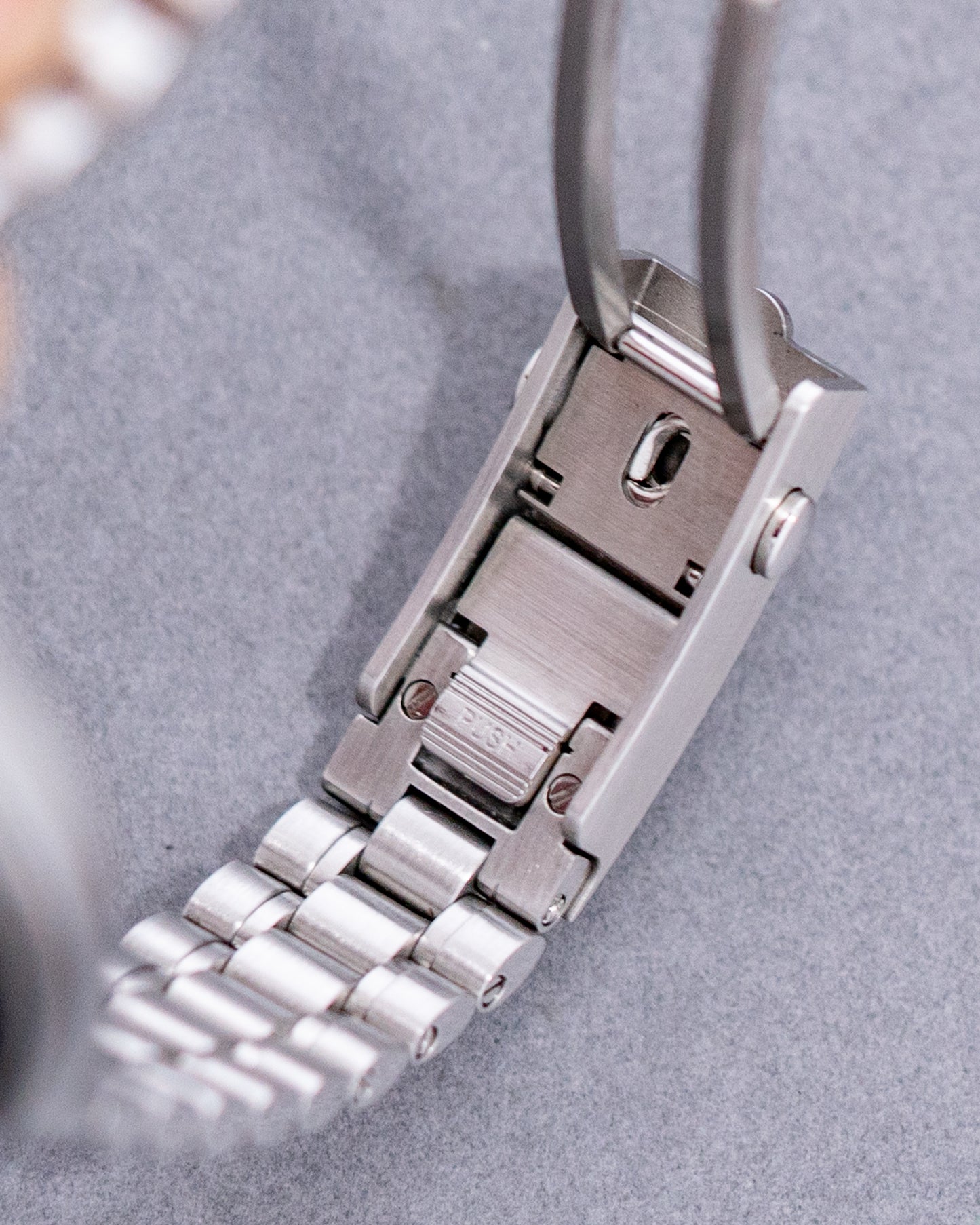 Omega Speedmaster Professional Moonwatch Sapphire Sandwich 310.30.42.50.01.002