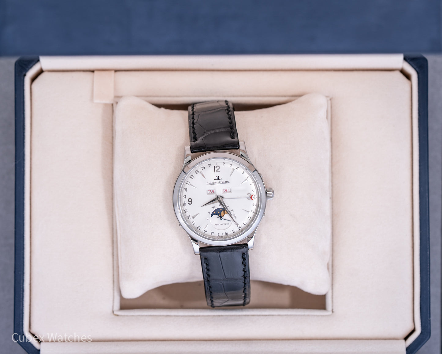 Jaeger-LeCoultre Master Moon Q143842A