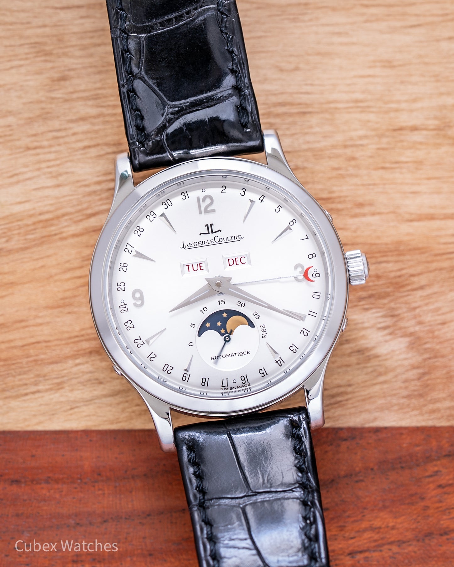 Jaeger-LeCoultre Master Moon Q143842A