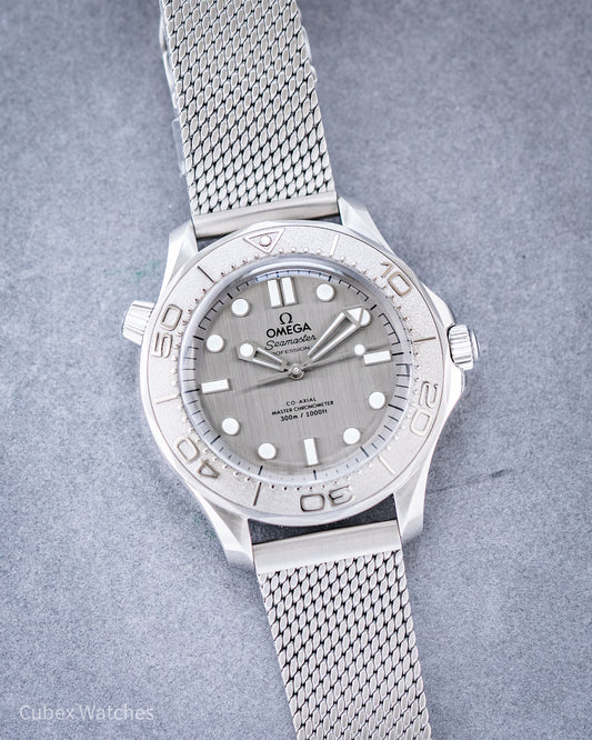 Omega Seamaster Diver 300M 210.30.42.20.06.002 *BNIB*