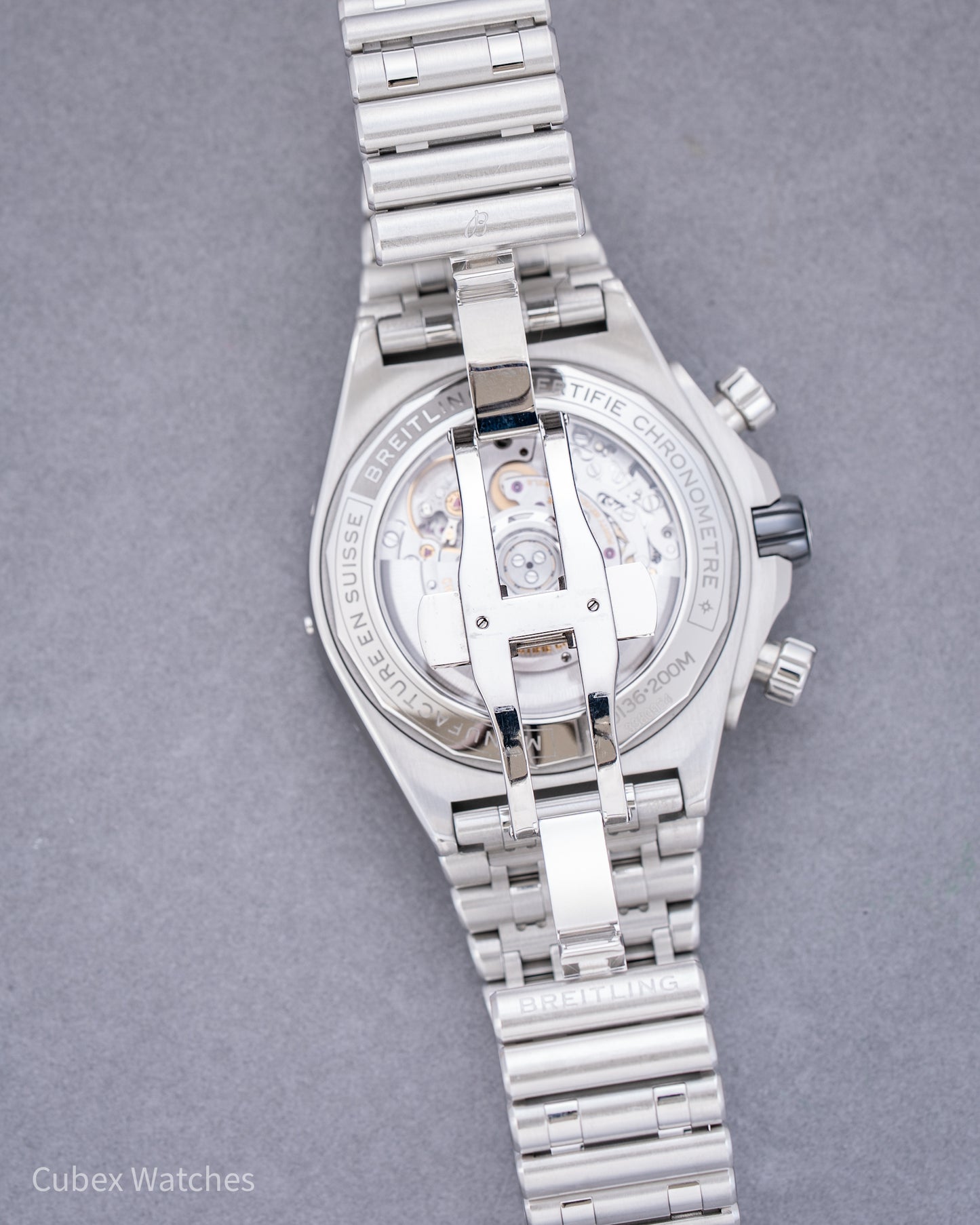 Breitling Super Chronomat B01 AB0136