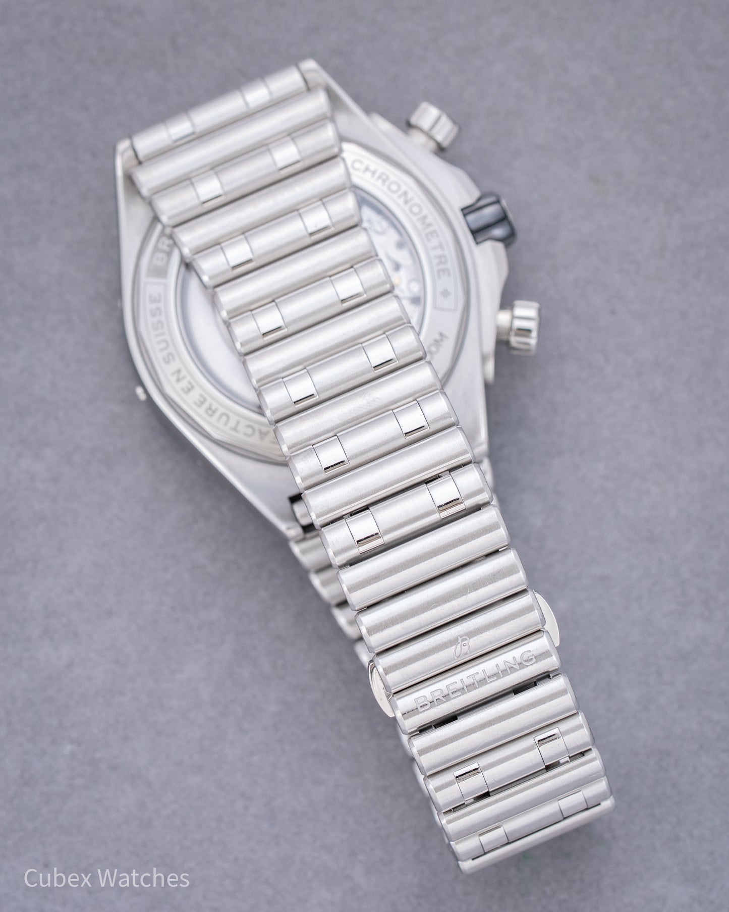 Breitling Super Chronomat B01 AB0136