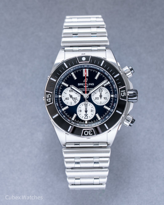 Breitling Super Chronomat B01 AB0136