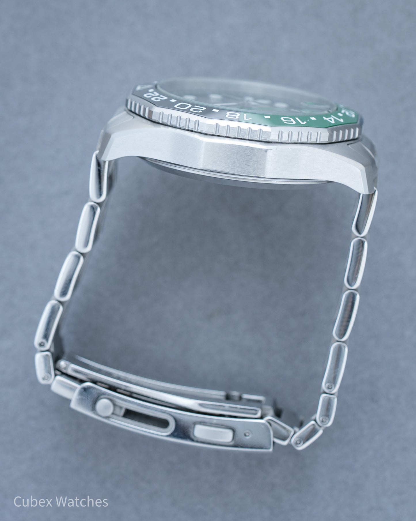 TAG Heuer Aquaracer GMT WBP5115.BA0013