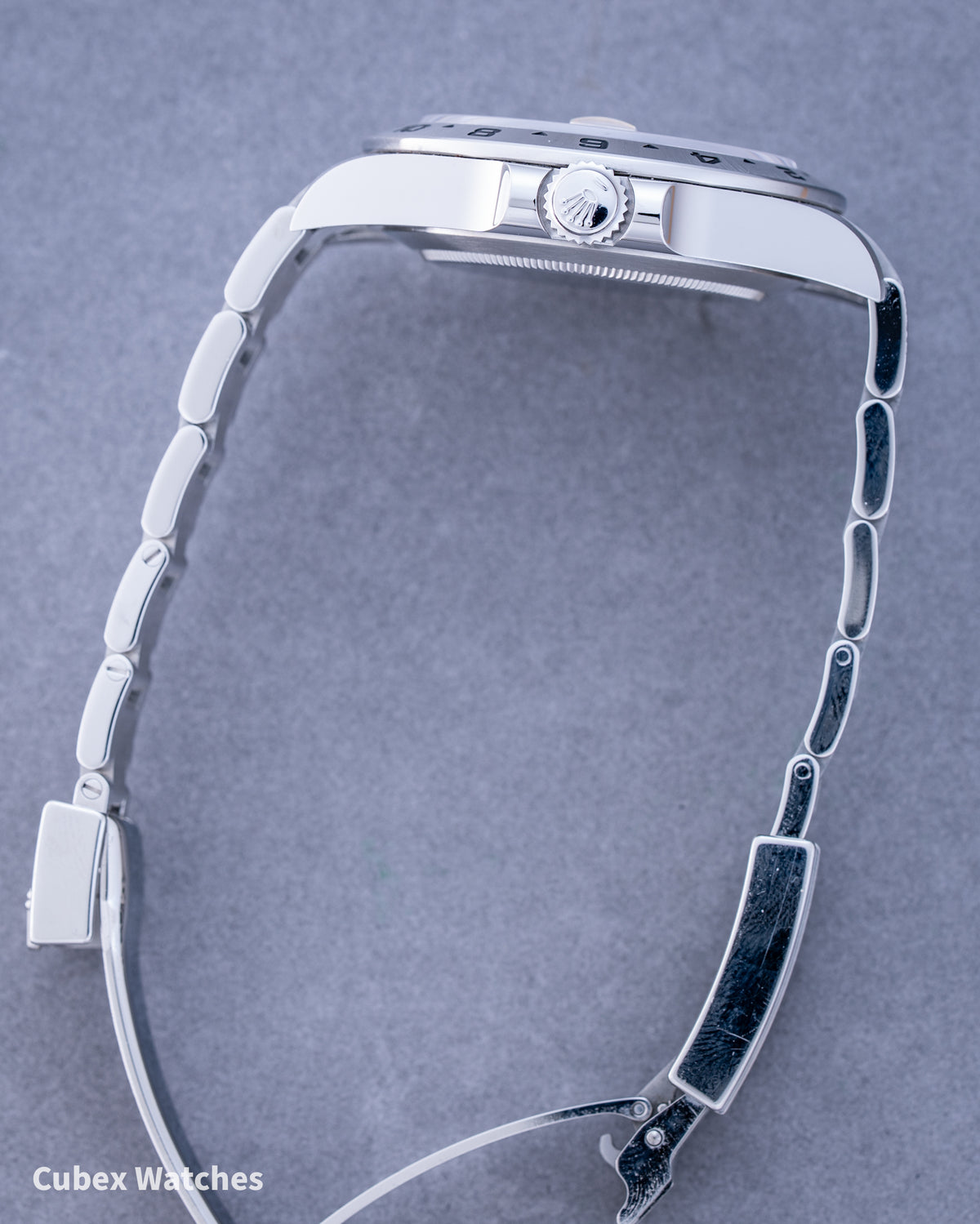Rolex Explorer II Polar 216570