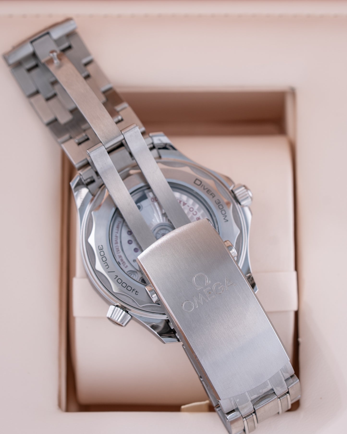 Omega Seamaster Diver 300M 210.32.42.20.03.001